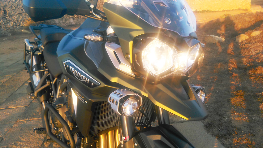 ENSAIO TRIUMPH TIGER EXPLORER 1200 XCA de 2017 – A Aventureira Inglesa