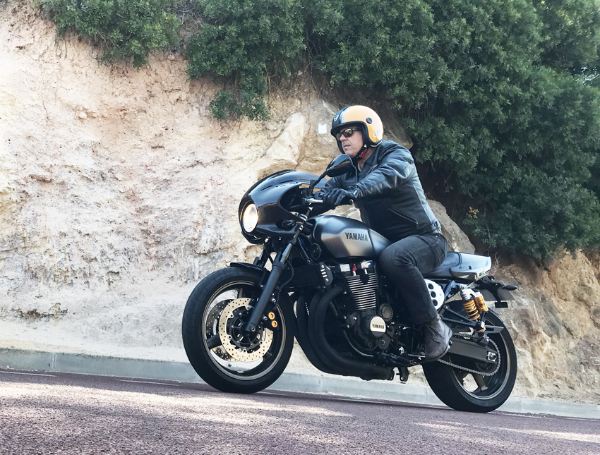 YAMAHA XJR 1300 Racer – “The Ultimate Café Racer”