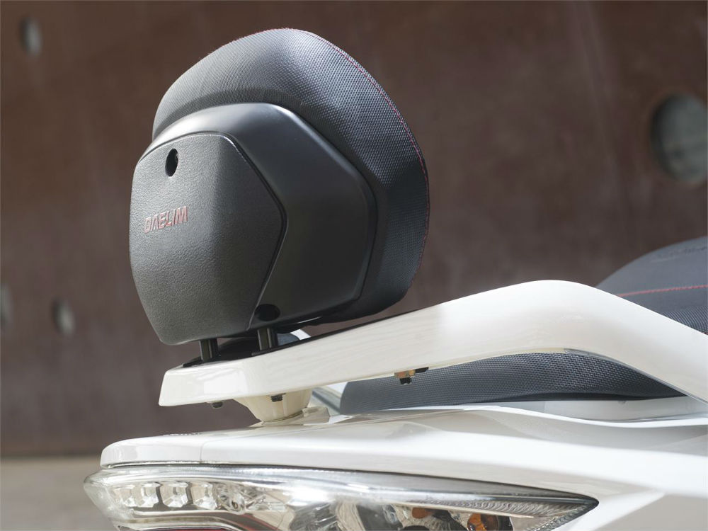 Daelim S3 250 FI Advance