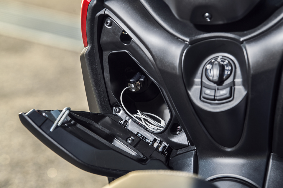 Ensaio Yamaha X-MAX 125 de 2018  – Urban Attack com Elegância e Estilo