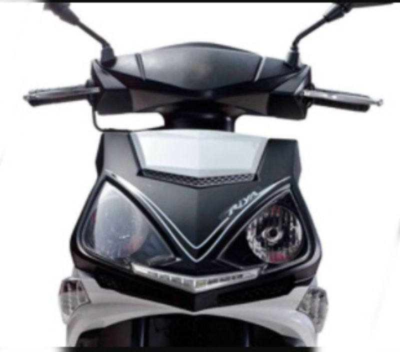 Riya Mustang 125