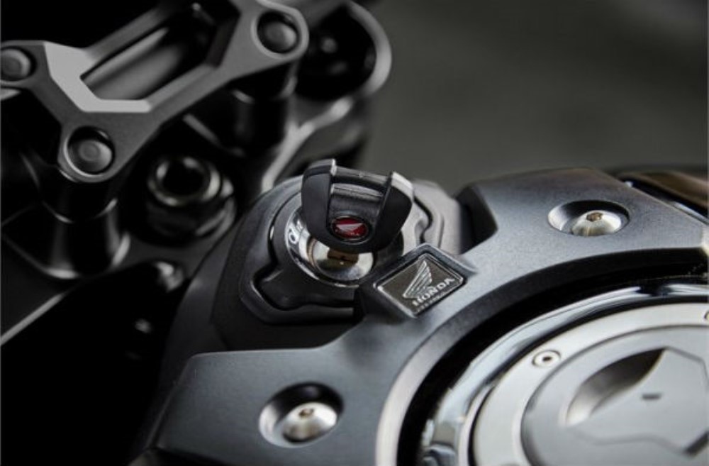 Honda CB1000R