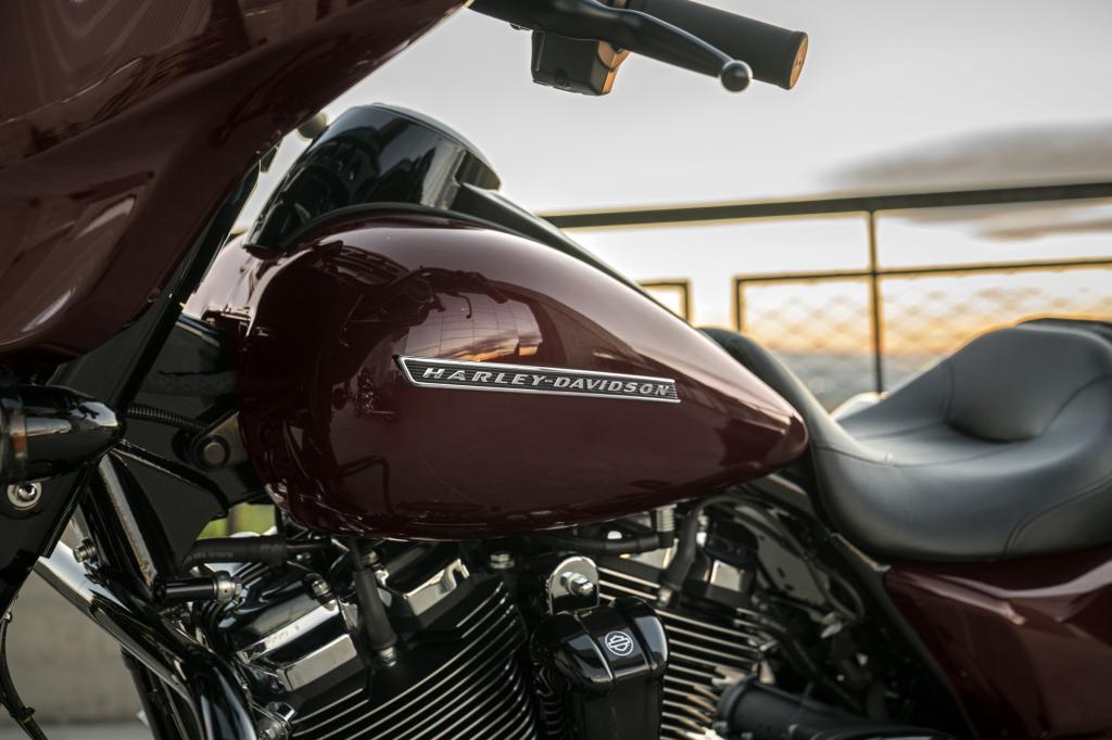 ENSAIO HARLEY DAVIDSON STREET GLIDE SPECIAL 2018