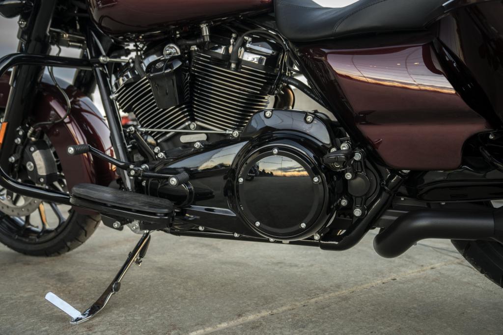 ENSAIO HARLEY DAVIDSON STREET GLIDE SPECIAL 2018