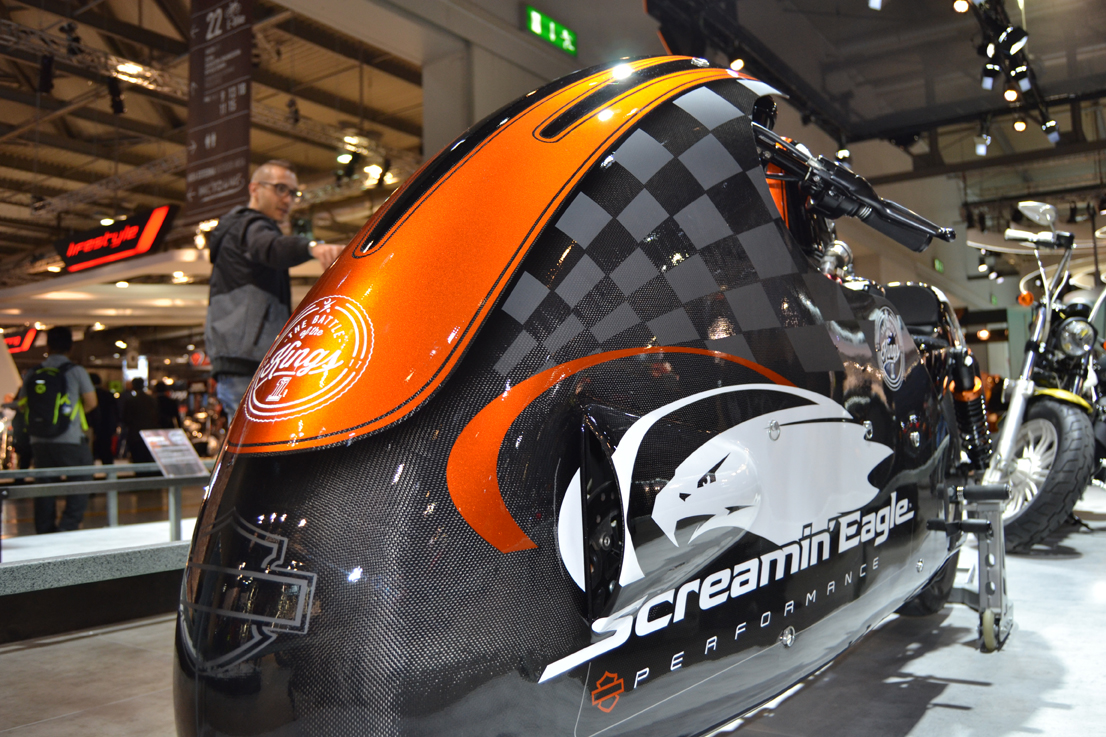Harley Davison apresenta novidades 2018 na EICMA em Milão