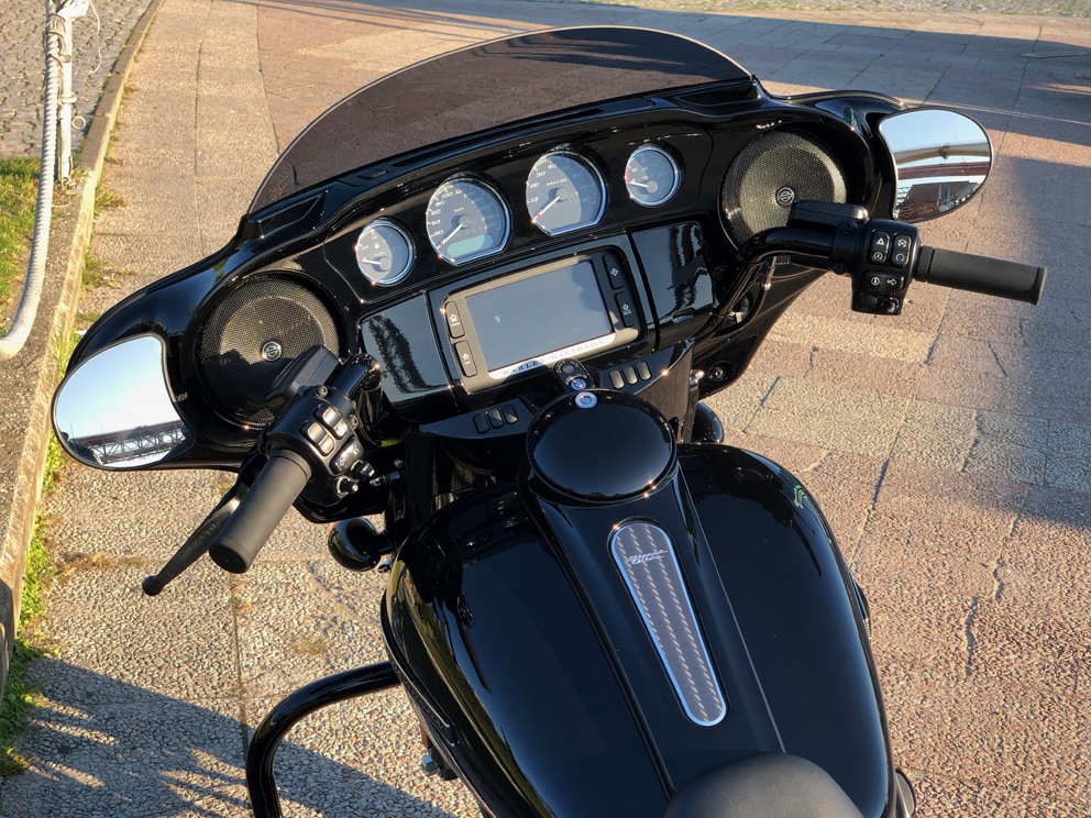 ENSAIO HARLEY DAVIDSON STREET GLIDE SPECIAL 2018
