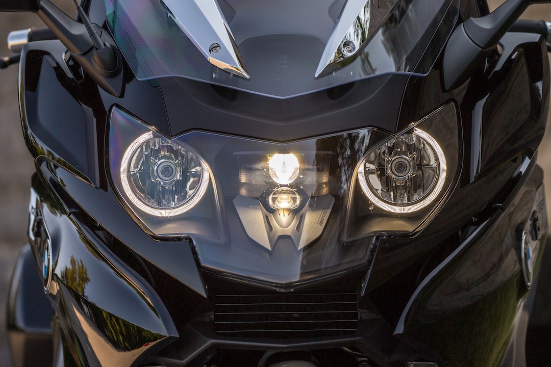 BMW K 1600 B – Uma Cruiser GT vestida de “Bagger”