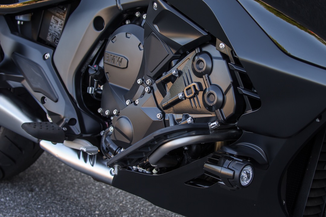 BMW K 1600 B – Uma Cruiser GT vestida de “Bagger”