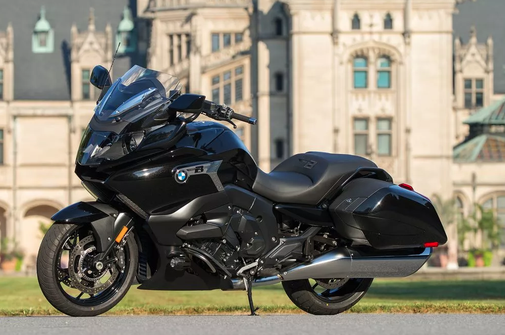 BMW K 1600 B – Uma Cruiser GT vestida de “Bagger”