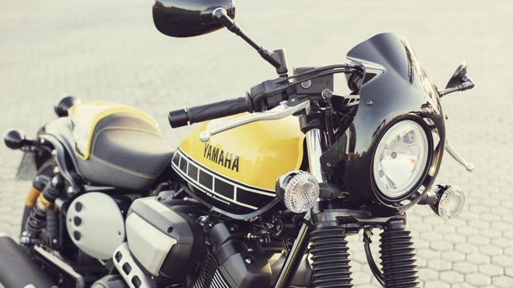 Yamaha XV950 Race