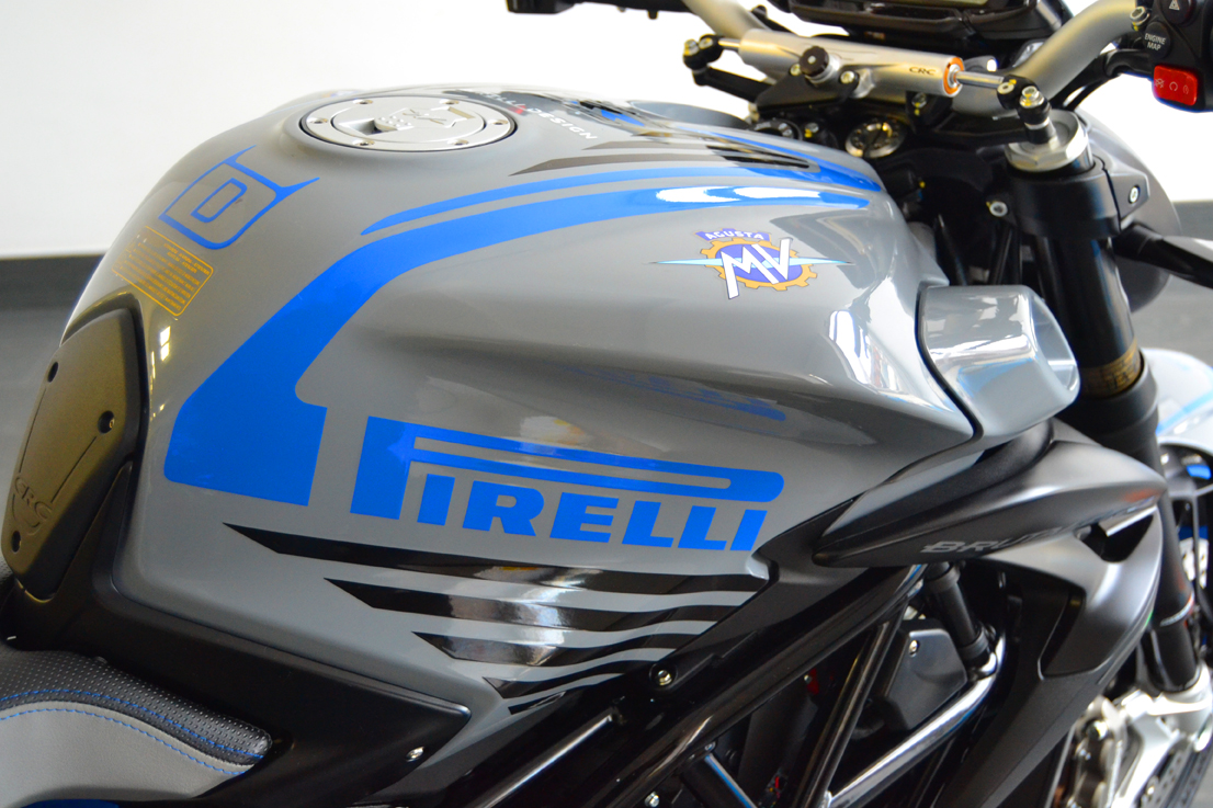 MV AGUSTA Brutale 800 RR Pirelli – Versão Exclusiva Celebra Parceria de Sucesso