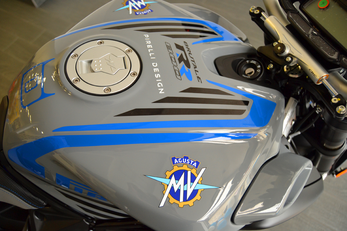 MV AGUSTA Brutale 800 RR Pirelli – Versão Exclusiva Celebra Parceria de Sucesso