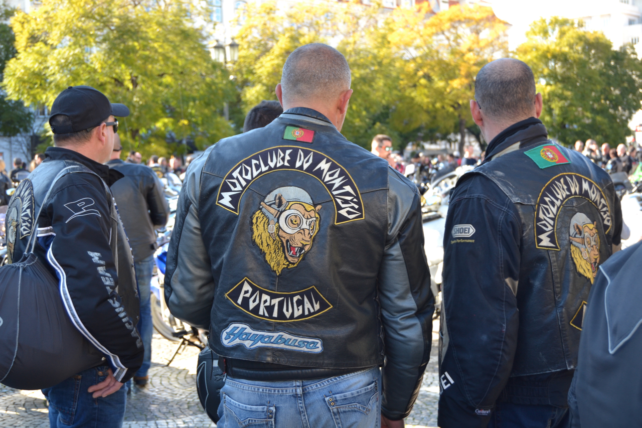 Manifestação de milhares de motociclistas no Rossio contra as medidas do Governo.