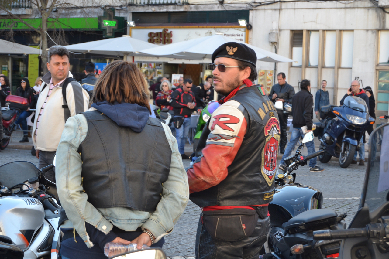 Manifestação de milhares de motociclistas no Rossio contra as medidas do Governo.