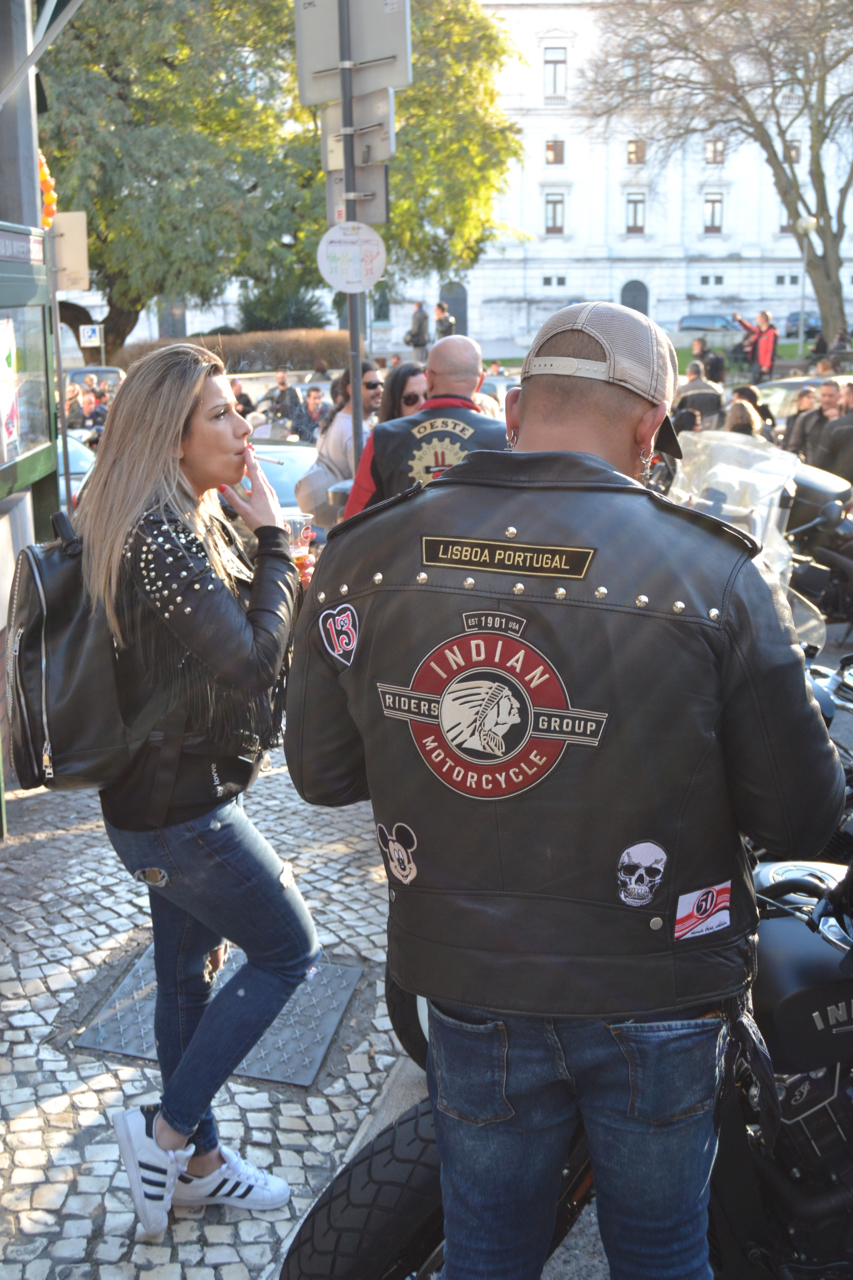 Manifestação de milhares de motociclistas no Rossio contra as medidas do Governo.