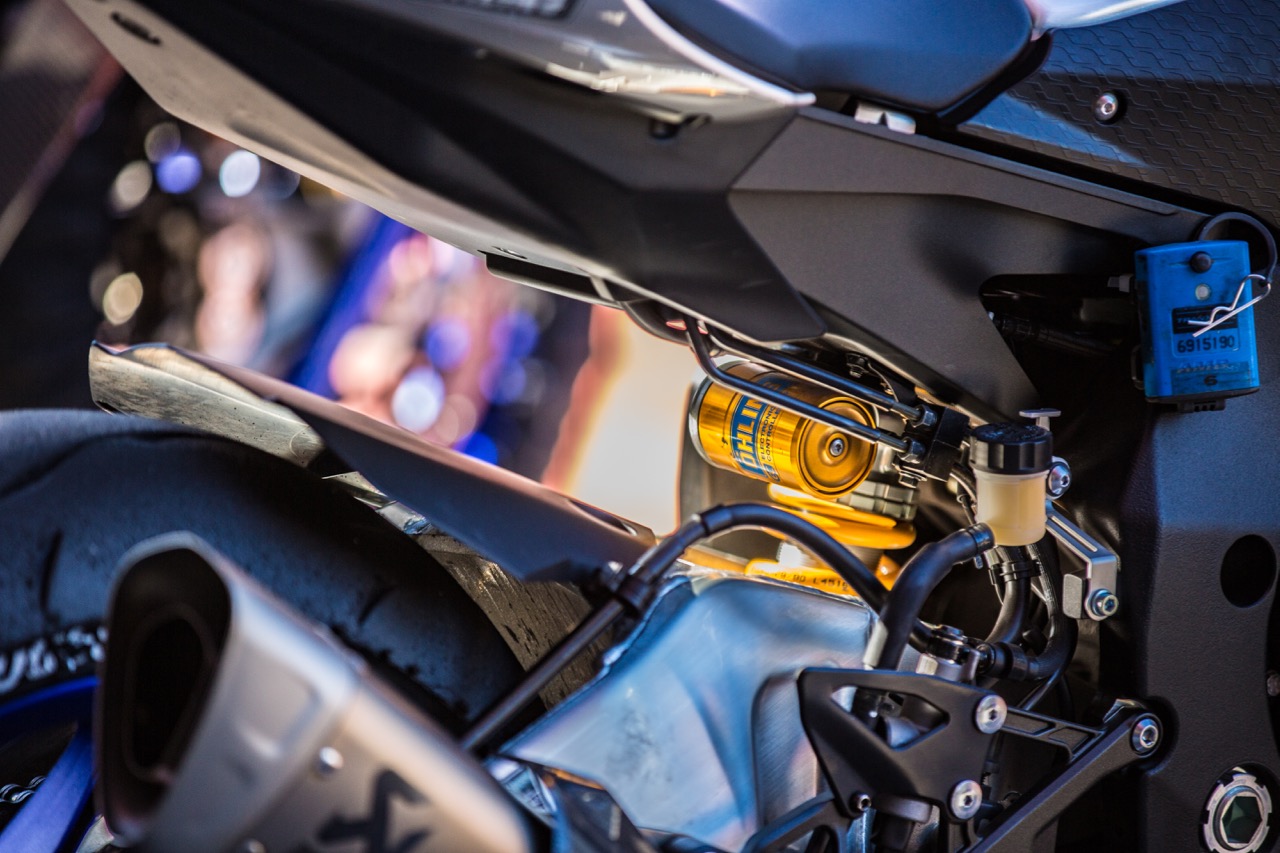 Ensaio Yamaha R1M 2018 no Circuito de Portimão