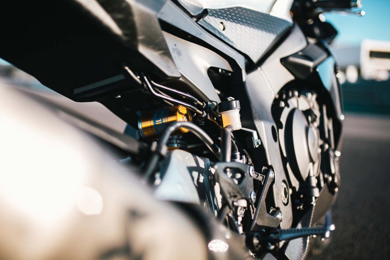 Ensaio Yamaha R1M 2018 no Circuito de Portimão