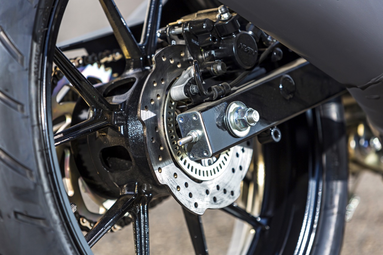 SUZUKI ATACA FORTE NO SEGMENTO DAS 125 NAKED E DESPORTIVAS – Ensaios GSX-R125 e GSX-S125