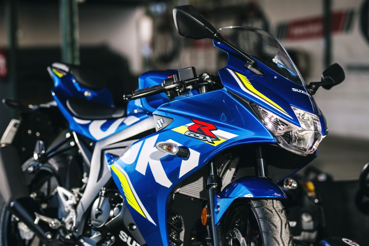 SUZUKI ATACA FORTE NO SEGMENTO DAS 125 NAKED E DESPORTIVAS – Ensaios GSX-R125 e GSX-S125