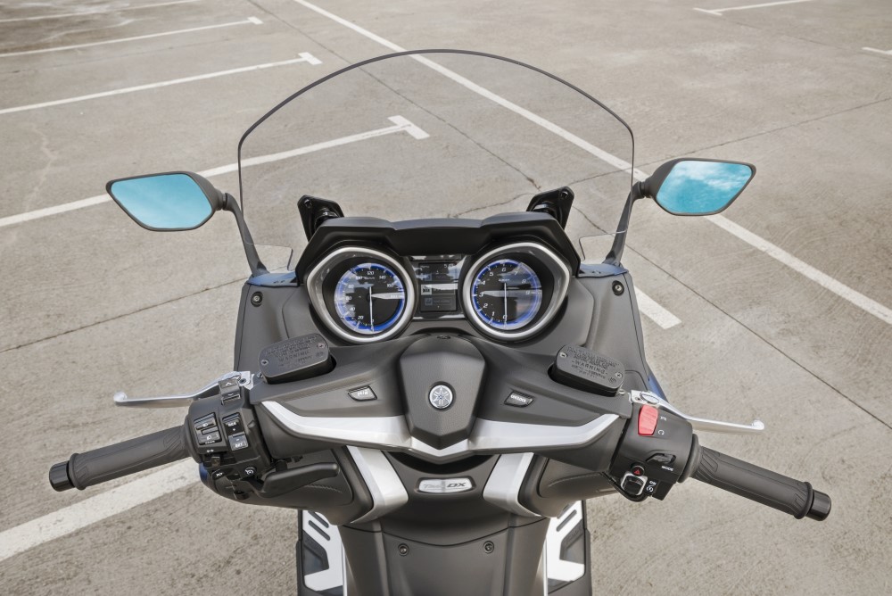 Yamaha TMAX SX Sport Edition