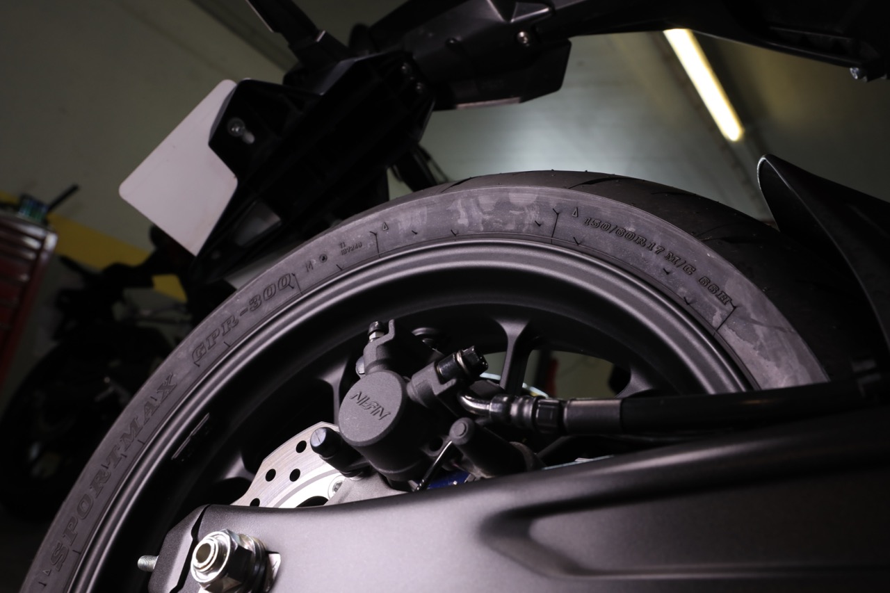 ENSAIO HONDA CB125R de 2018 – Uma Café Racer ao estilo “Neo Sports”