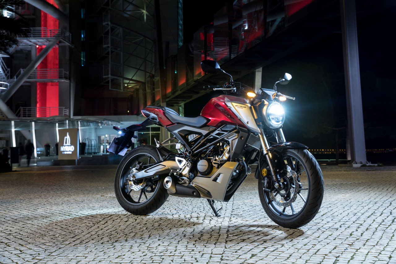 ENSAIO HONDA CB125R de 2018 – Uma Café Racer ao estilo “Neo Sports”