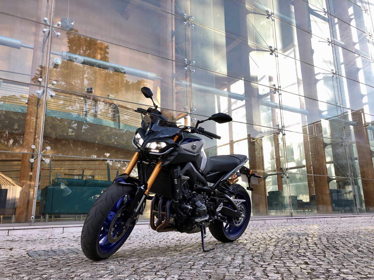 Ensaio Yamaha MT-09 SP – Uma versão especial para 2018