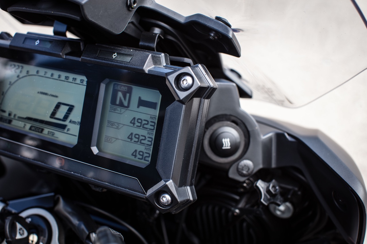 Acessórios Genuínos Yamaha Tracer 900 de 2018 e vestuário de proteção .