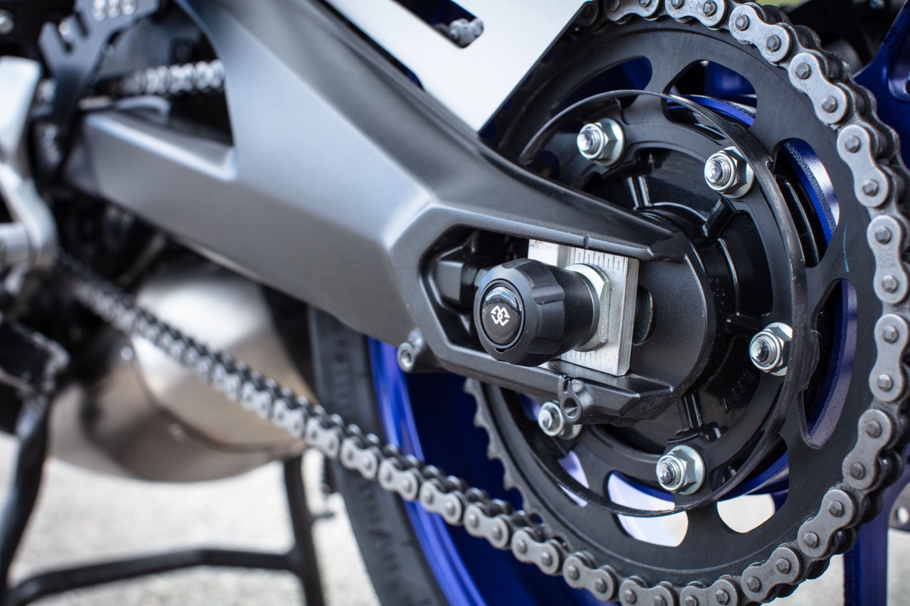 Acessórios Genuínos Yamaha Tracer 900 de 2018 e vestuário de proteção .