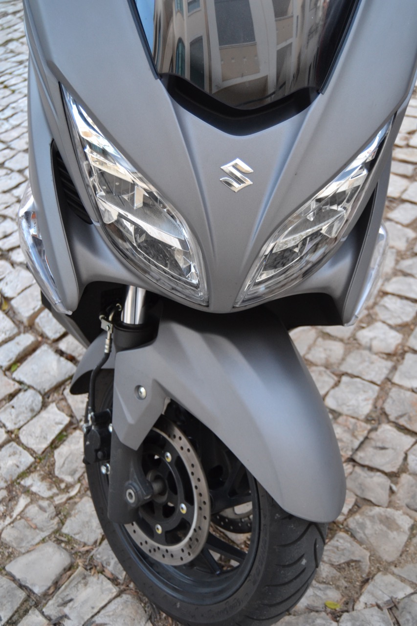 Ensaio Suzuki Burgman 400 – Verdadeira “Urban Queen” a reinar desde 1998