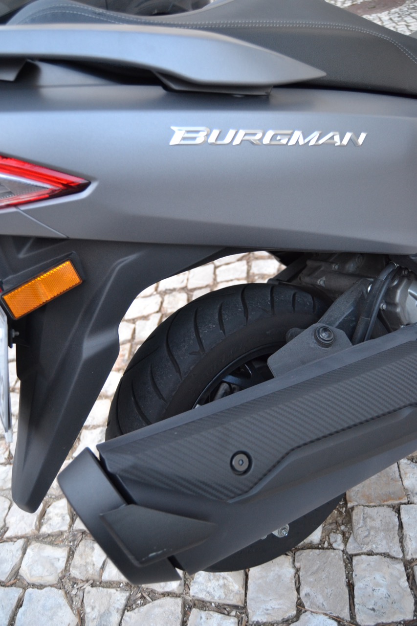 Ensaio Suzuki Burgman 400 – Verdadeira “Urban Queen” a reinar desde 1998