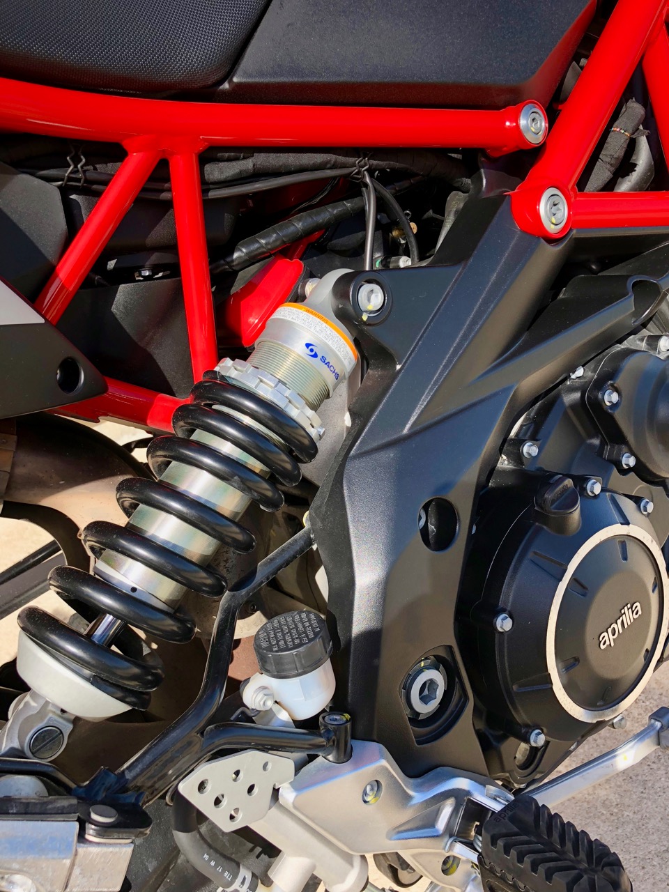Ensaio Aprilia Dorsoduro 900 de 2018 – Uma “Maximotard” de bom temperamento