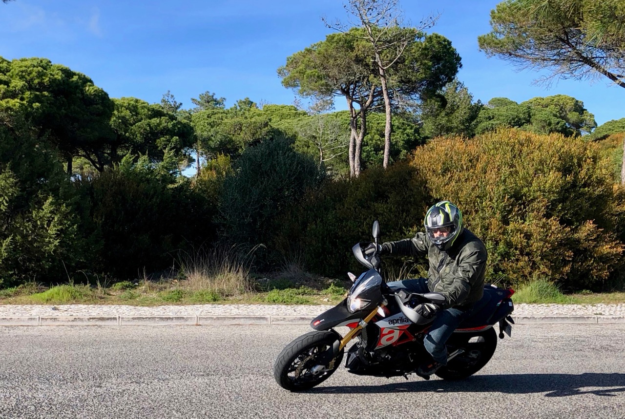 Ensaio Aprilia Dorsoduro 900 de 2018 – Uma “Maximotard” de bom temperamento