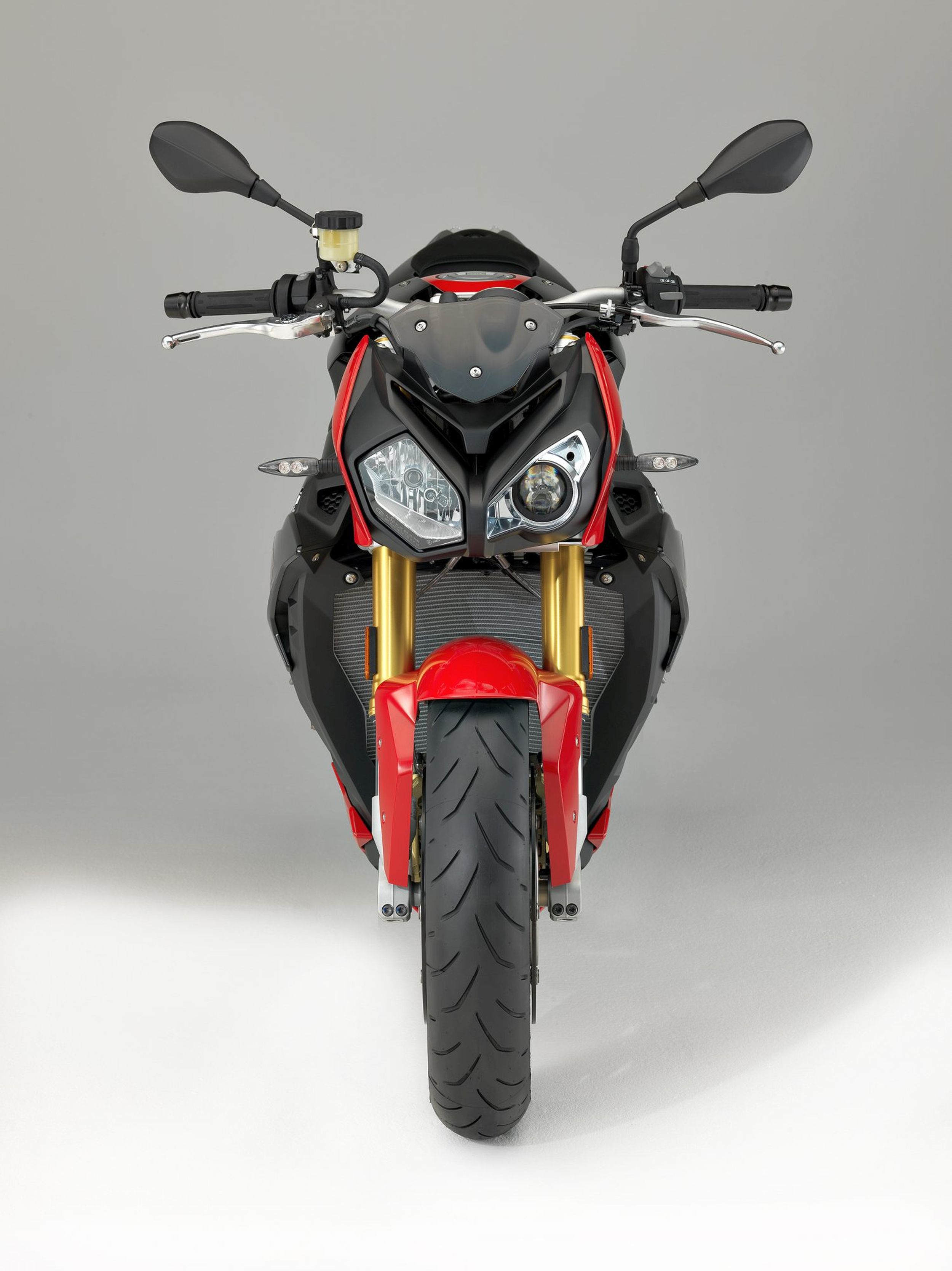 Ensaio BMW S 1000 R – Prova no Circuito do Estoril que não teme nenhuma RR