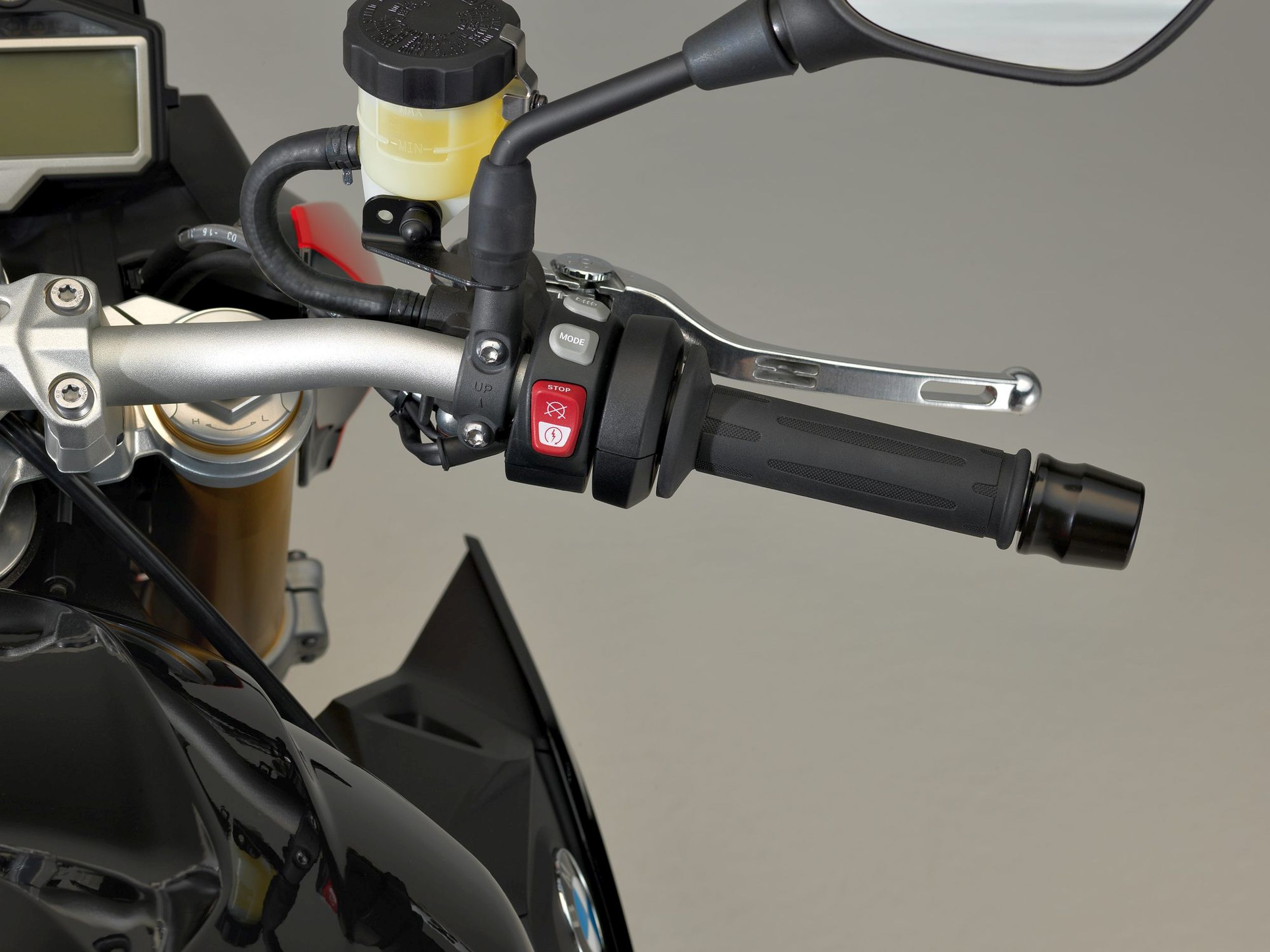 Ensaio BMW S 1000 R – Prova no Circuito do Estoril que não teme nenhuma RR