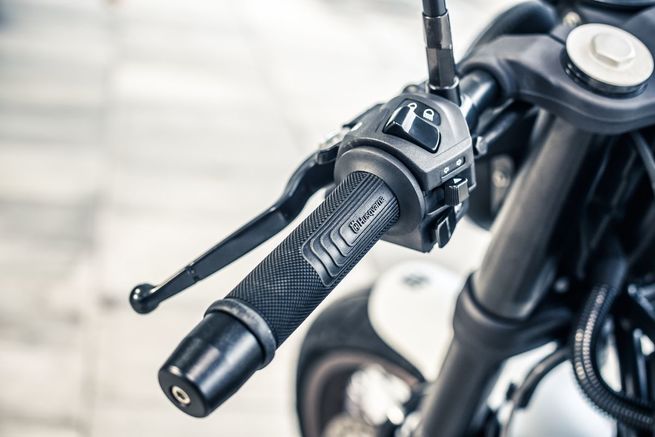 Ensaio Husqvarna Vitpilen 401 – Inspirada no passado, projectada para o futuro