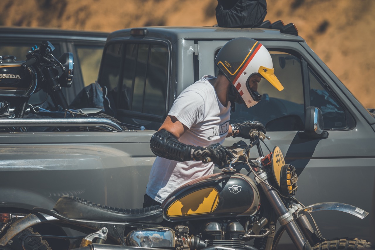 CAPACETE NEXX X.G200 – NOSTALGIA COM UM TOQUE DE CLASSE