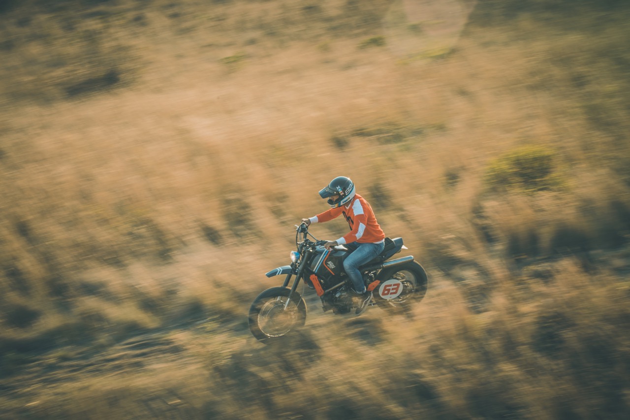 CAPACETE NEXX X.G200 – NOSTALGIA COM UM TOQUE DE CLASSE