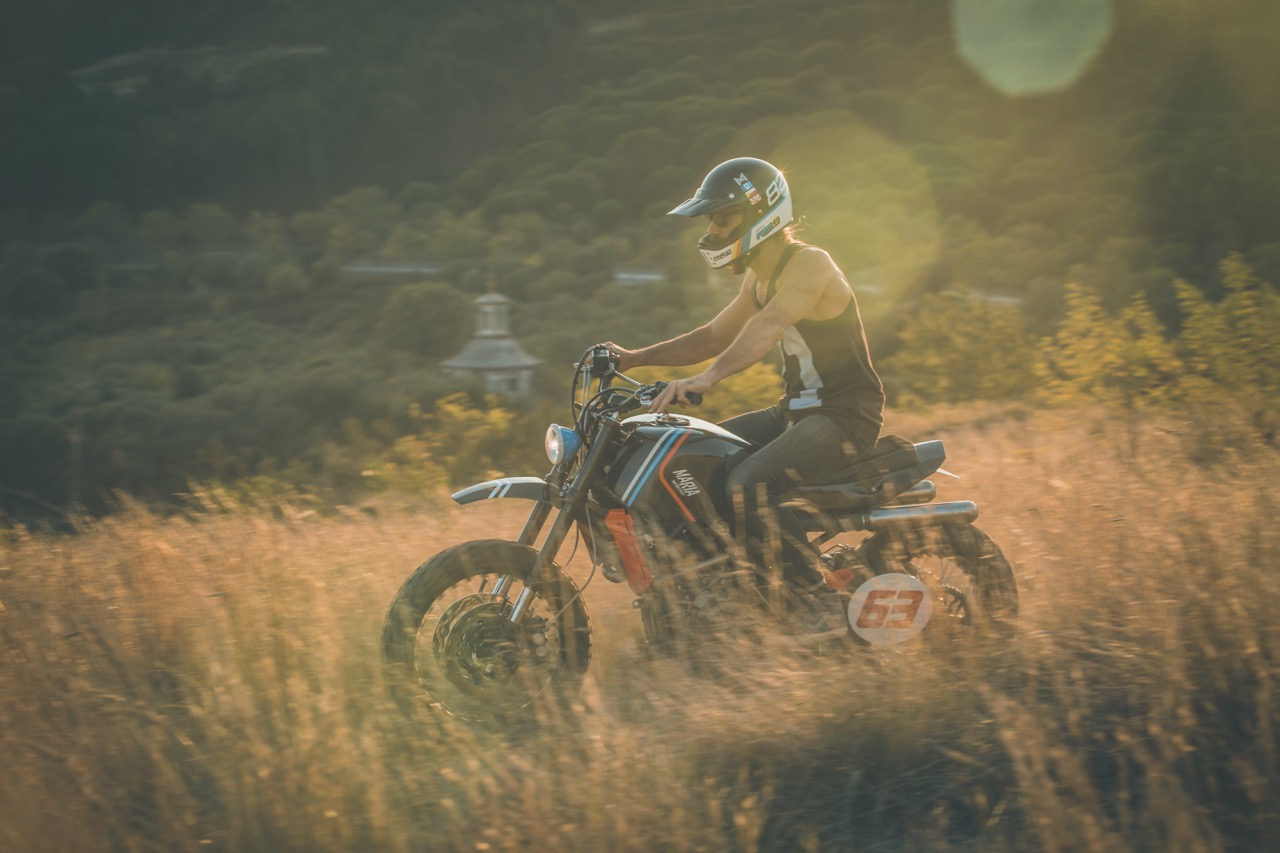 CAPACETE NEXX X.G200 – NOSTALGIA COM UM TOQUE DE CLASSE