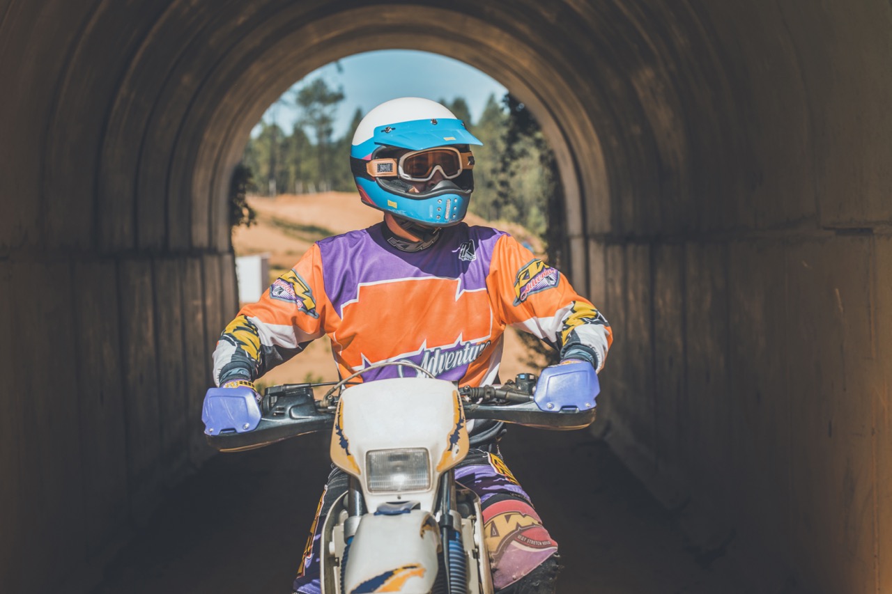 CAPACETE NEXX X.G200 – NOSTALGIA COM UM TOQUE DE CLASSE