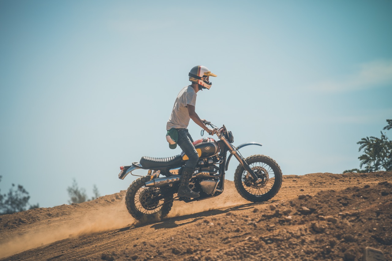 CAPACETE NEXX X.G200 – NOSTALGIA COM UM TOQUE DE CLASSE