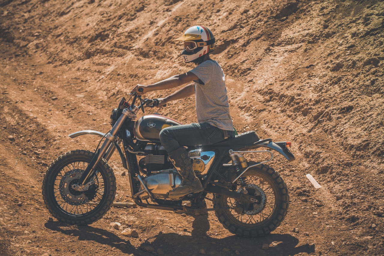 CAPACETE NEXX X.G200 – NOSTALGIA COM UM TOQUE DE CLASSE