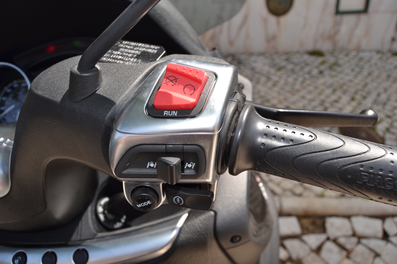 Ensaio PIAGGIO MP3/ 500 LT/ABS – Um “Cruzador” de 3 Rodas