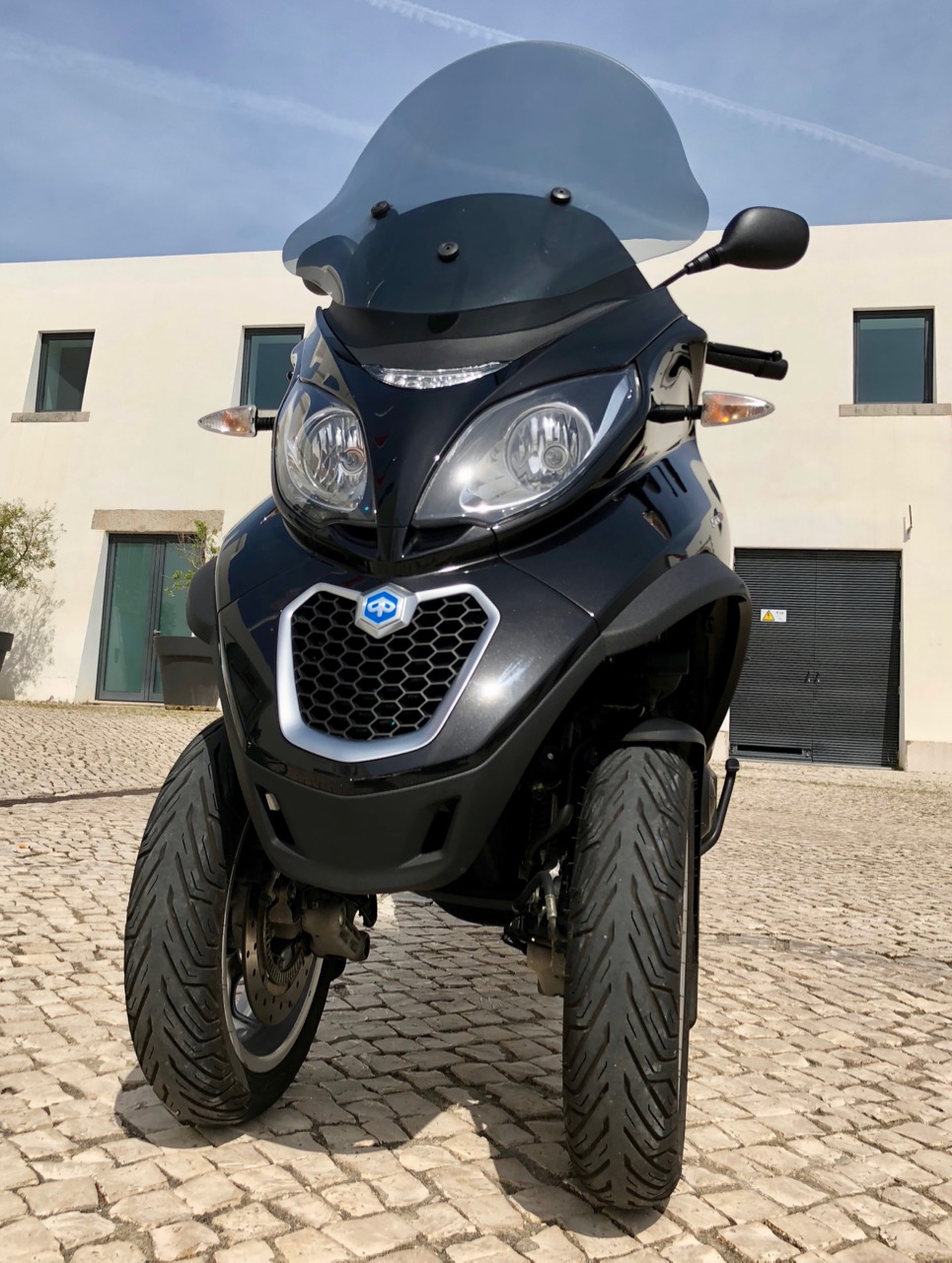 Ensaio PIAGGIO MP3/ 500 LT/ABS – Um “Cruzador” de 3 Rodas