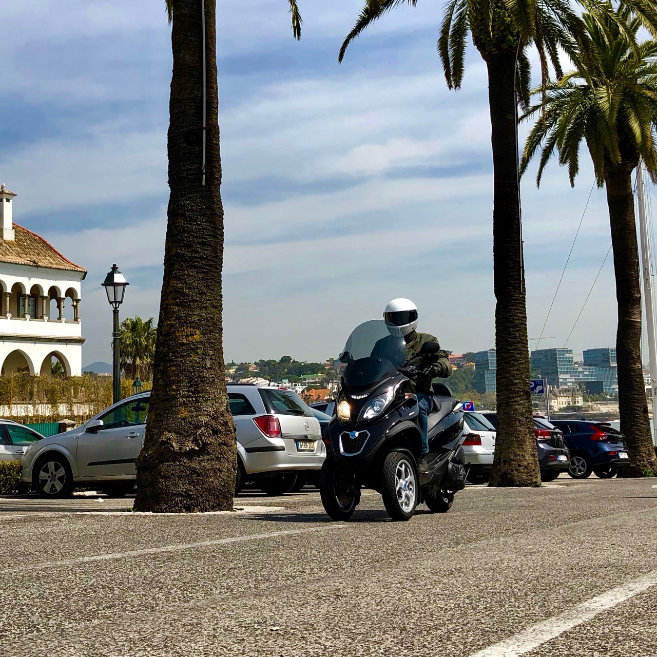 Ensaio PIAGGIO MP3/ 500 LT/ABS – Um “Cruzador” de 3 Rodas