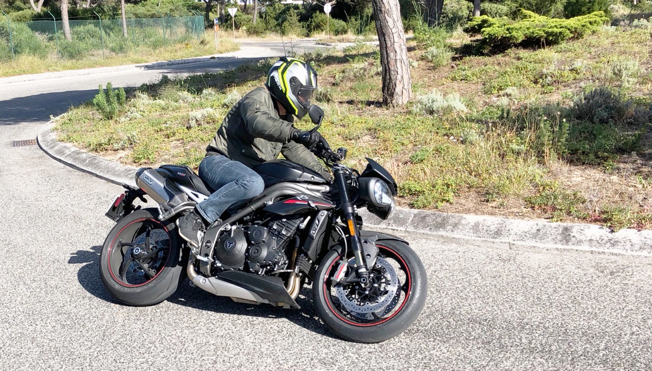 Ensaio Triumph Speed Triple 1050 de 2018 – Evolução Natural