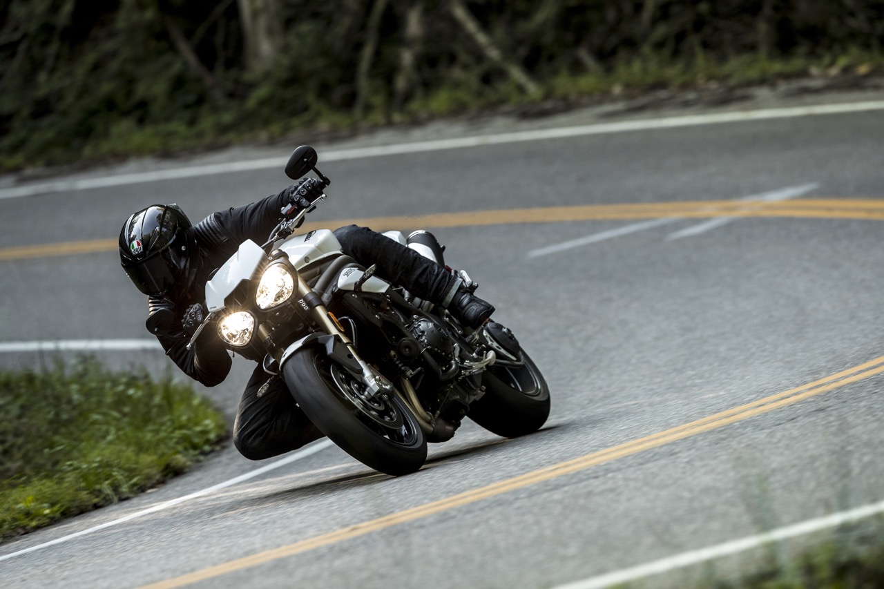 Ensaio Triumph Speed Triple 1050 de 2018 – Evolução Natural