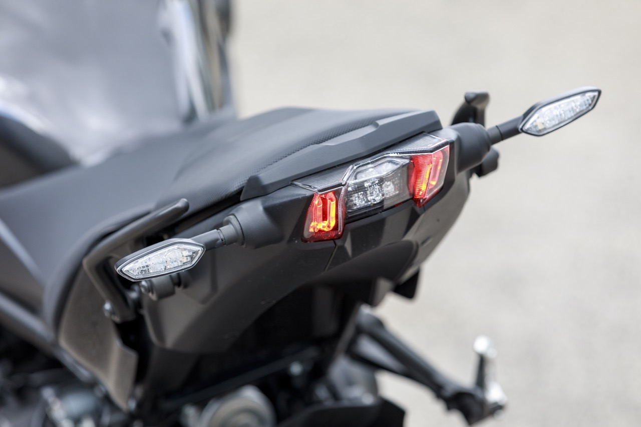 Ensaio Yamaha NIKEN – “Riding the Revolution”