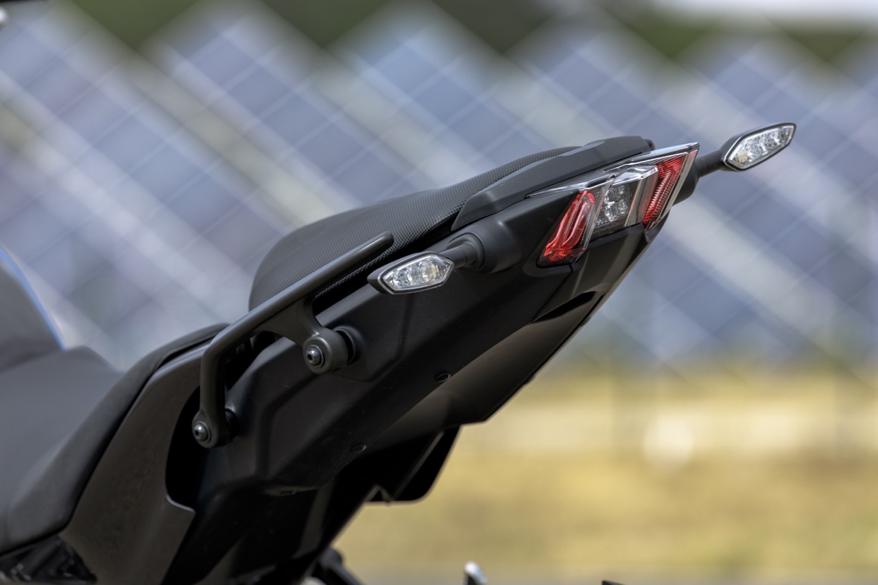 Ensaio Yamaha NIKEN – “Riding the Revolution”