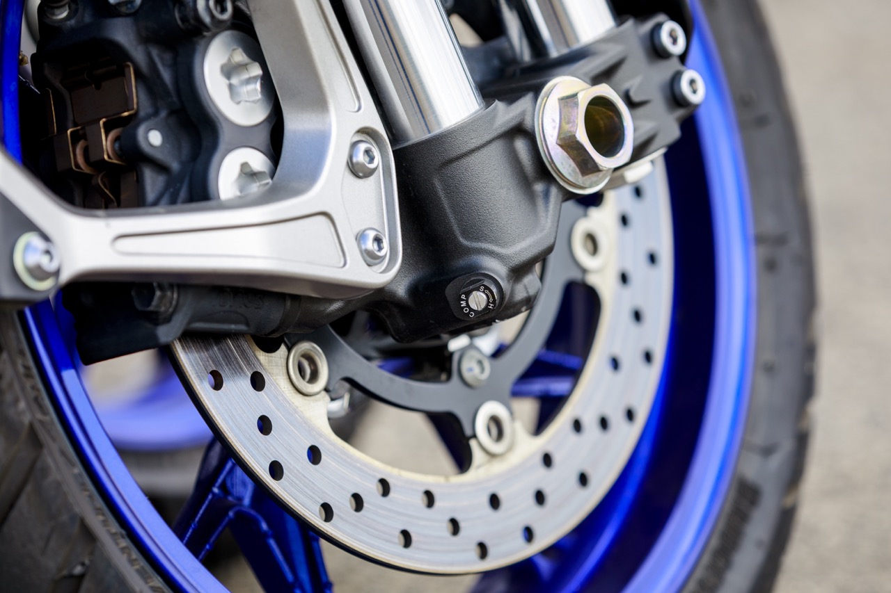 Ensaio Yamaha NIKEN – “Riding the Revolution”